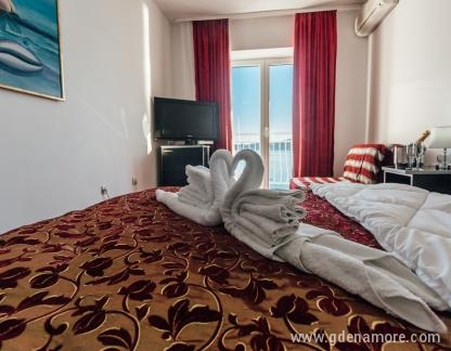 Hotel Azzurro, , Magán szállás a községben Herceg Novi, Montenegró